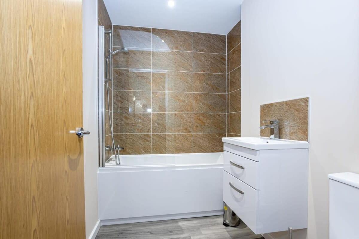 Lovely 1 Bedroom Apartment In Manchester Kültér fotó